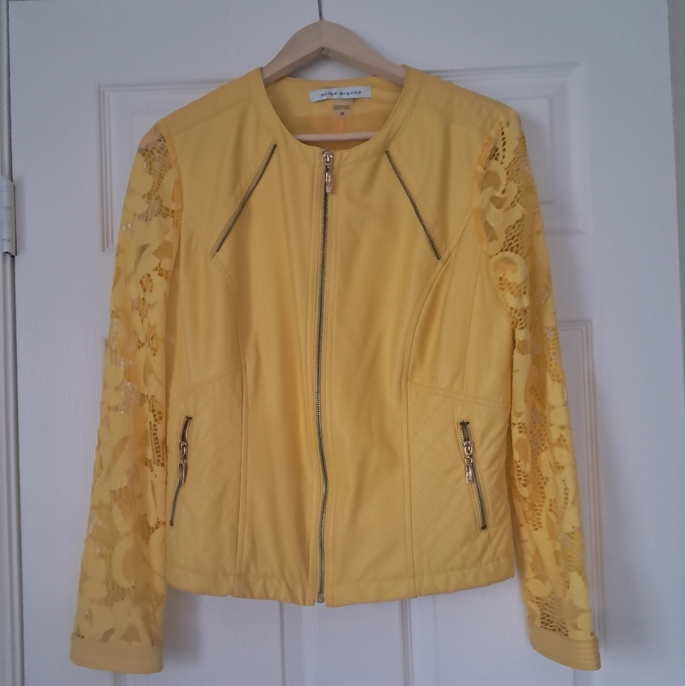 Yellow Lace Sleeve Women's Jacket